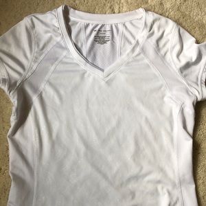 Tek Gear workout shirt Size S